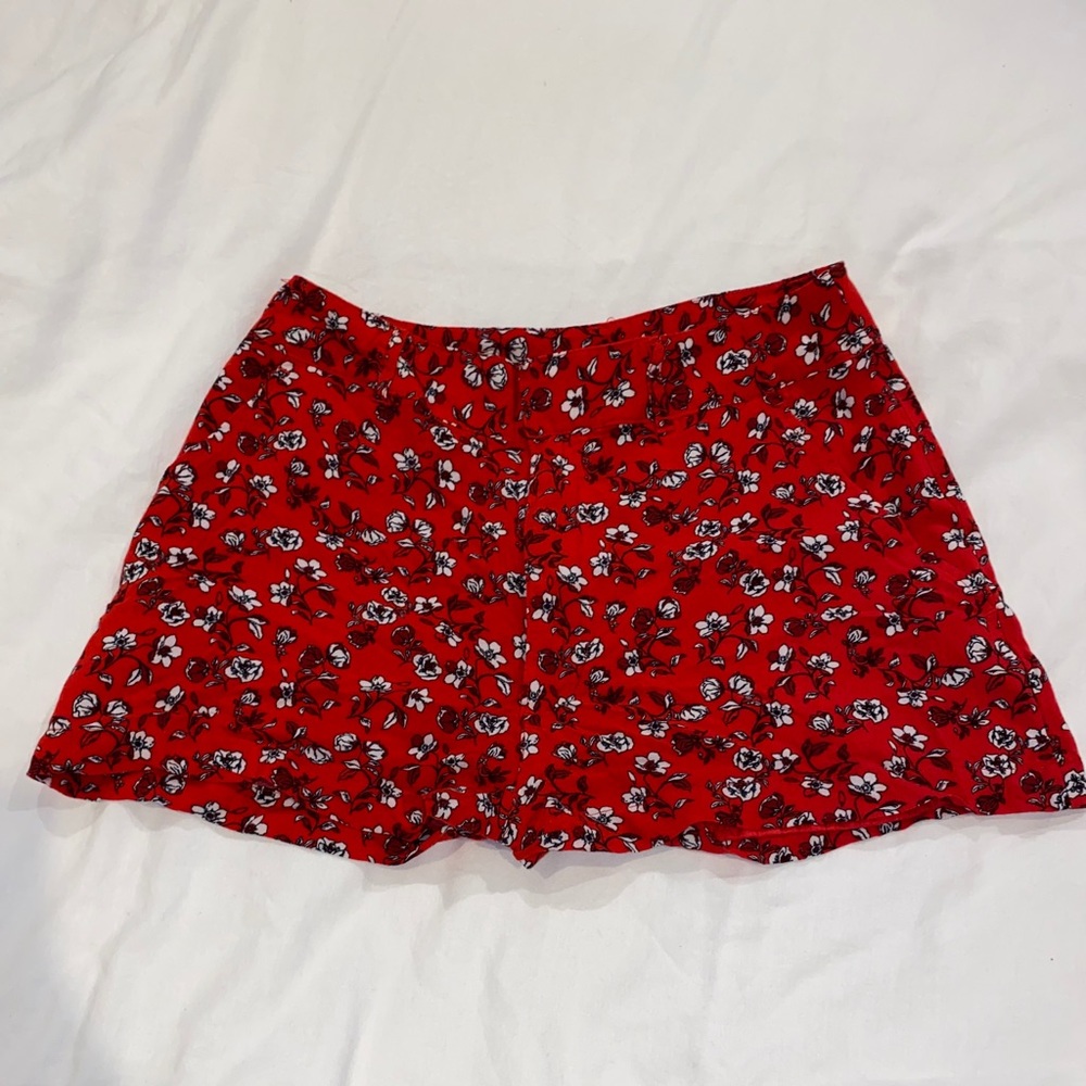 Red Flower Shorts